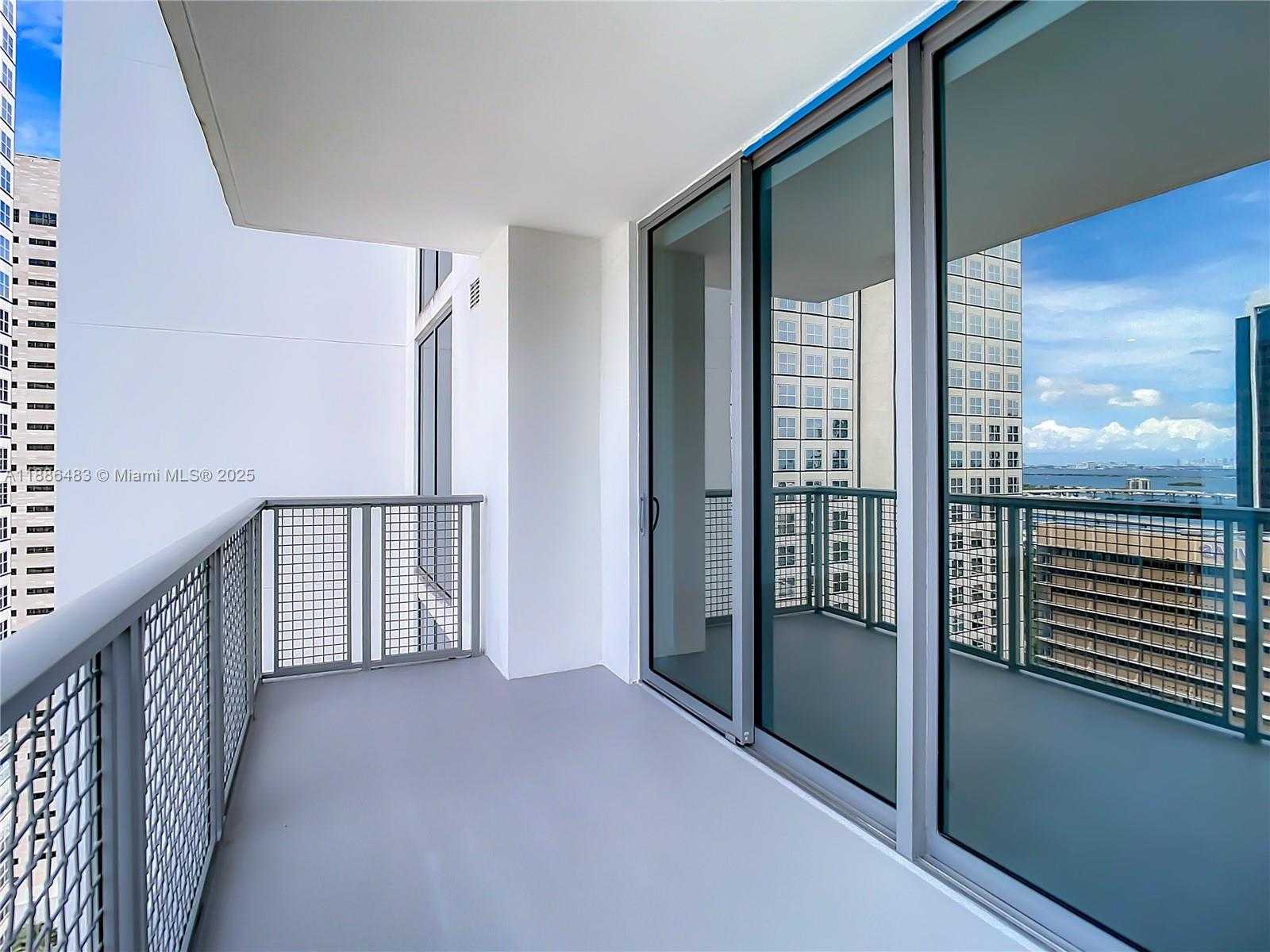 Small Image of 340 SOUTH EAST 3RD ST #3502, Miami Number 32