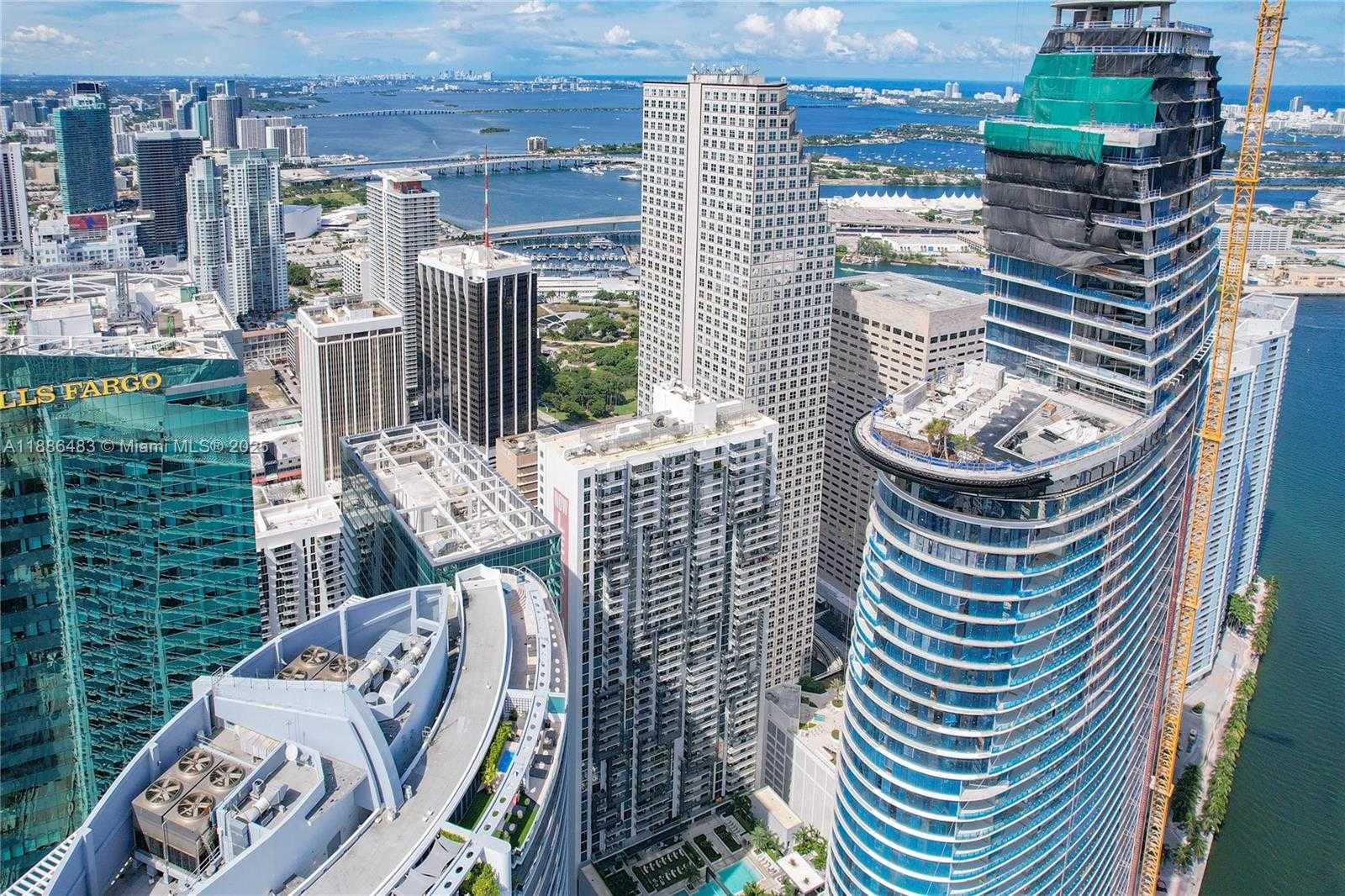 Small Image of 340 SOUTH EAST 3RD ST #3502, Miami Number 35
