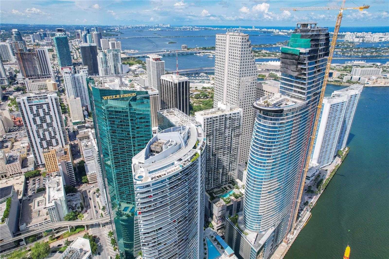 Small Image of 340 SOUTH EAST 3RD ST #3502, Miami Number 36