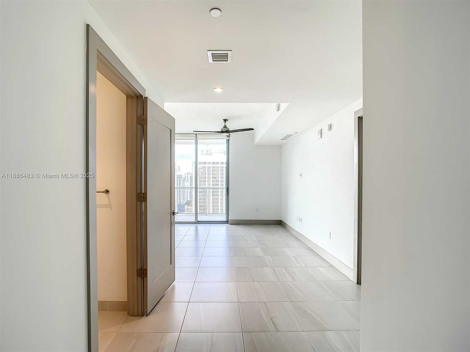 Small Image of 340 SOUTH EAST 3RD ST #3502, Miami Number 4