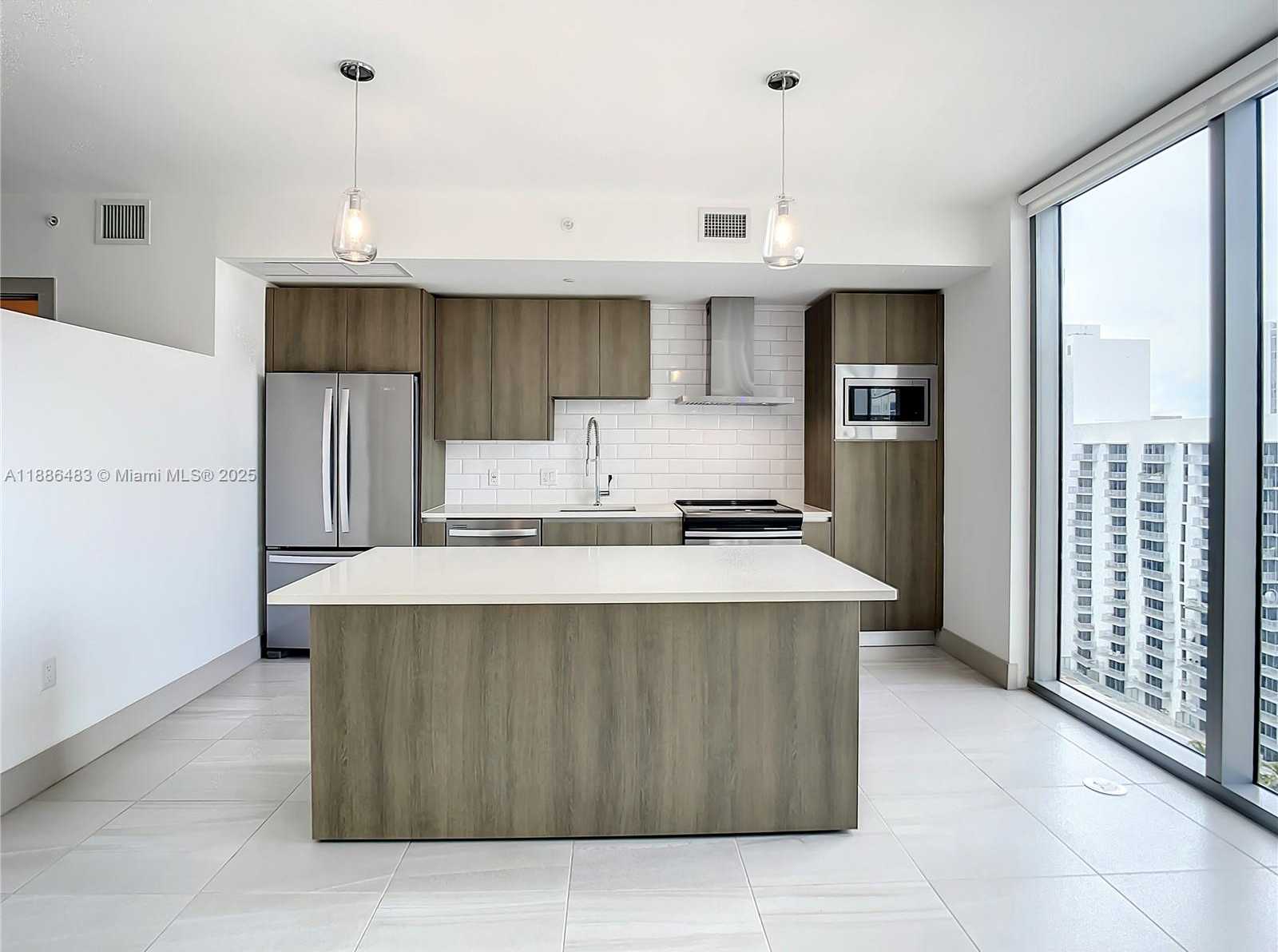 Small Image of 340 SOUTH EAST 3RD ST #3502, Miami Number 8