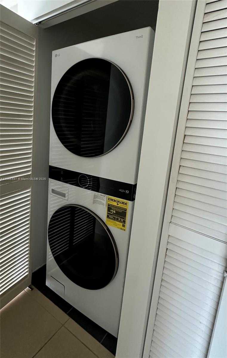 Small Image of 79 SOUTH WEST 12TH ST #2102-S, Miami Number 12