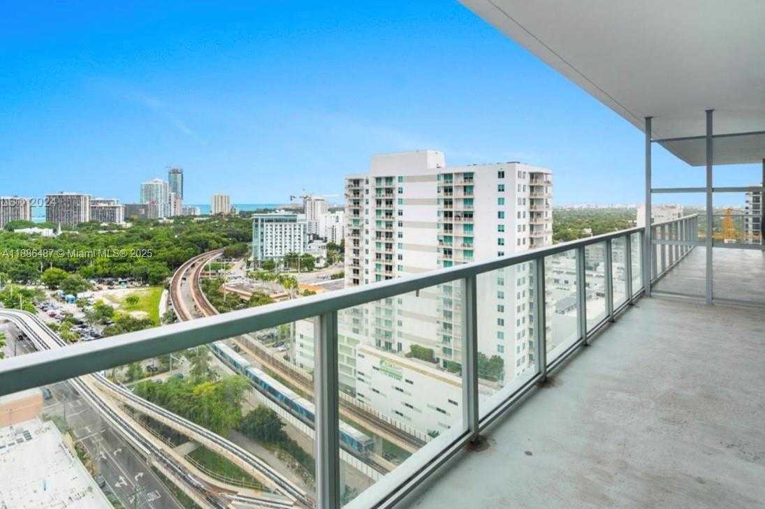 Small Image of 79 SOUTH WEST 12TH ST #2102-S, Miami Number 5