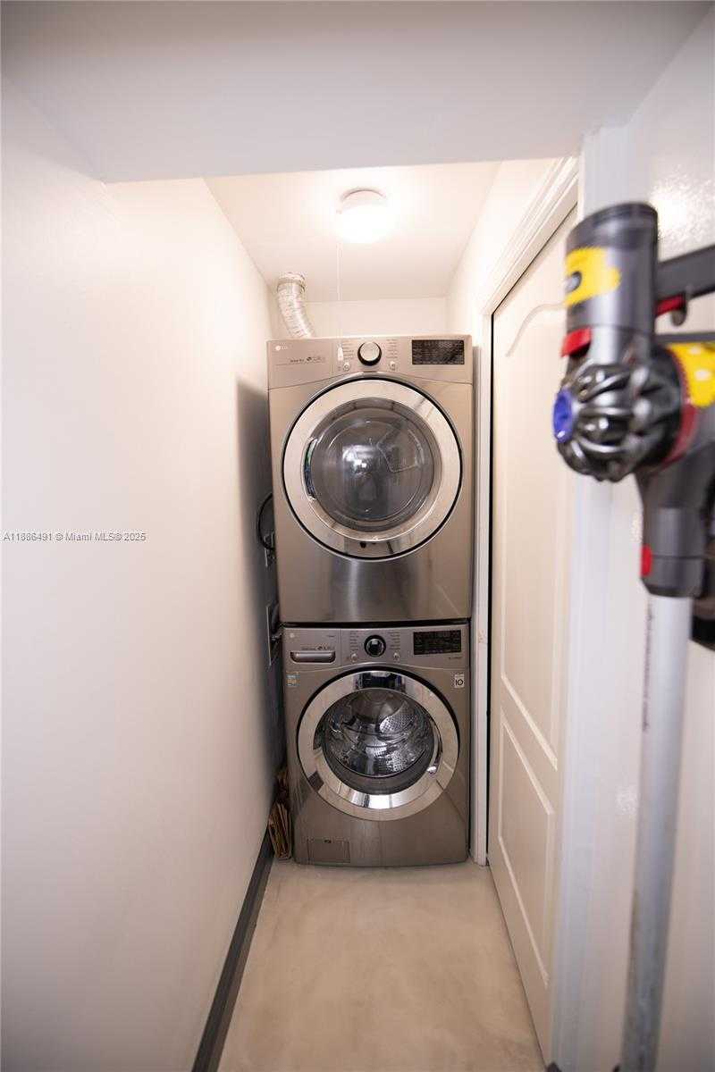 Small Image of 8694 VIA REALE #3, Boca Raton Number 8