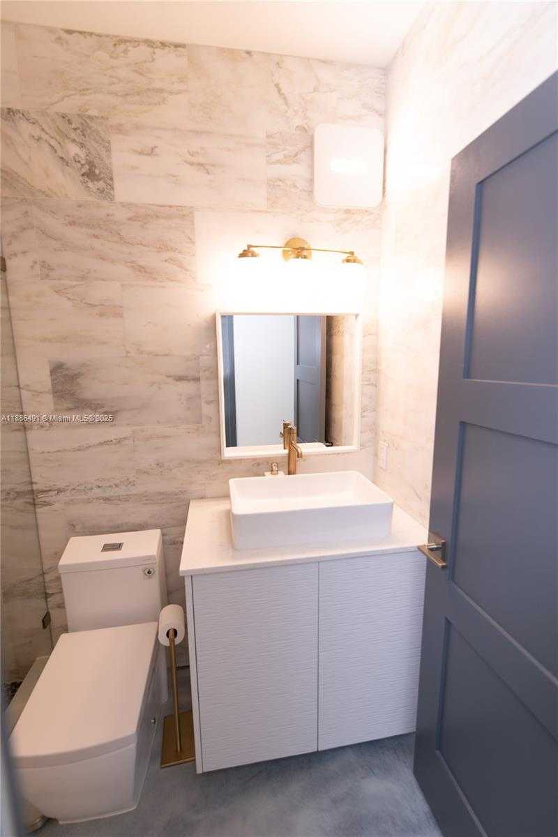 Small Image of 8694 VIA REALE #3, Boca Raton Number 9