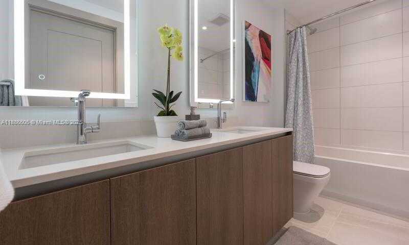 Small Image of 340 SOUTH EAST 3RD ST #2310, Miami Number 10