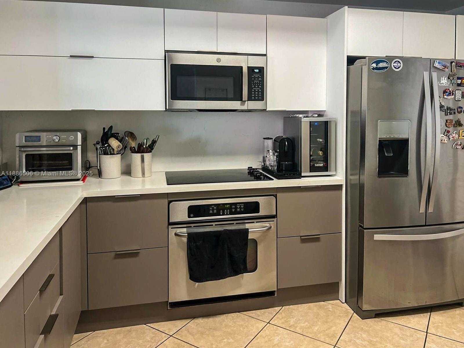 Small Image of 3330 NORTH EAST 190TH ST #1910, Aventura Number 15