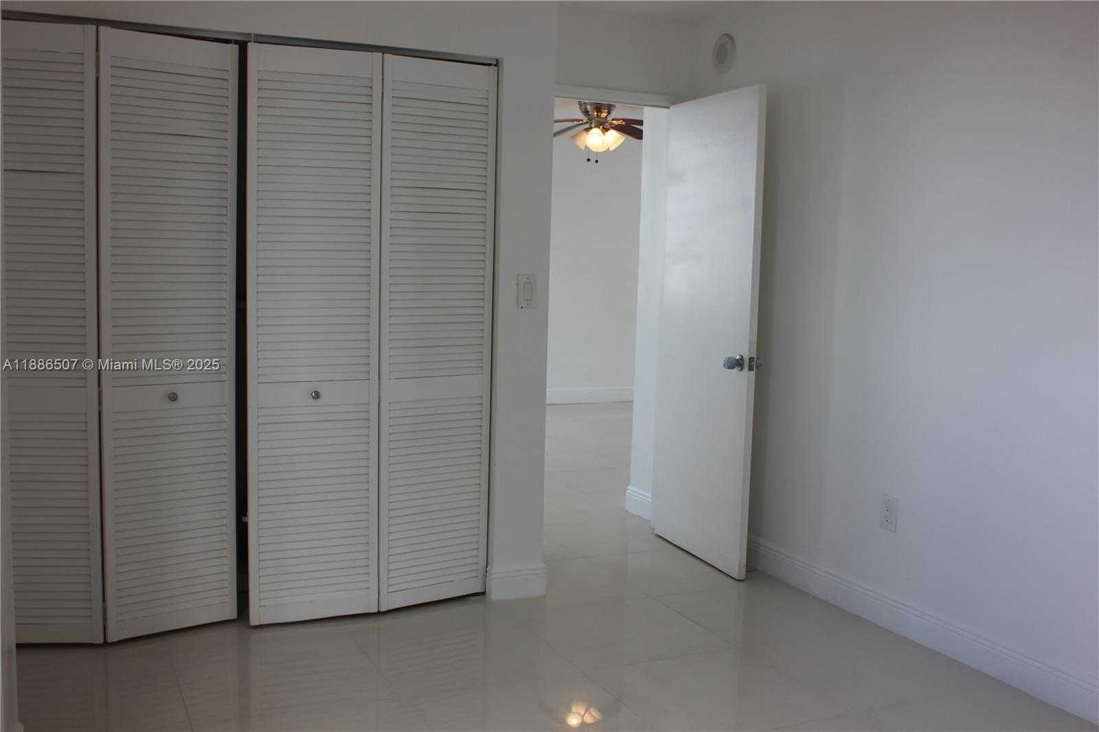Small Image of 800 NORTH MIAMI AVE #E-908, Miami Number 12