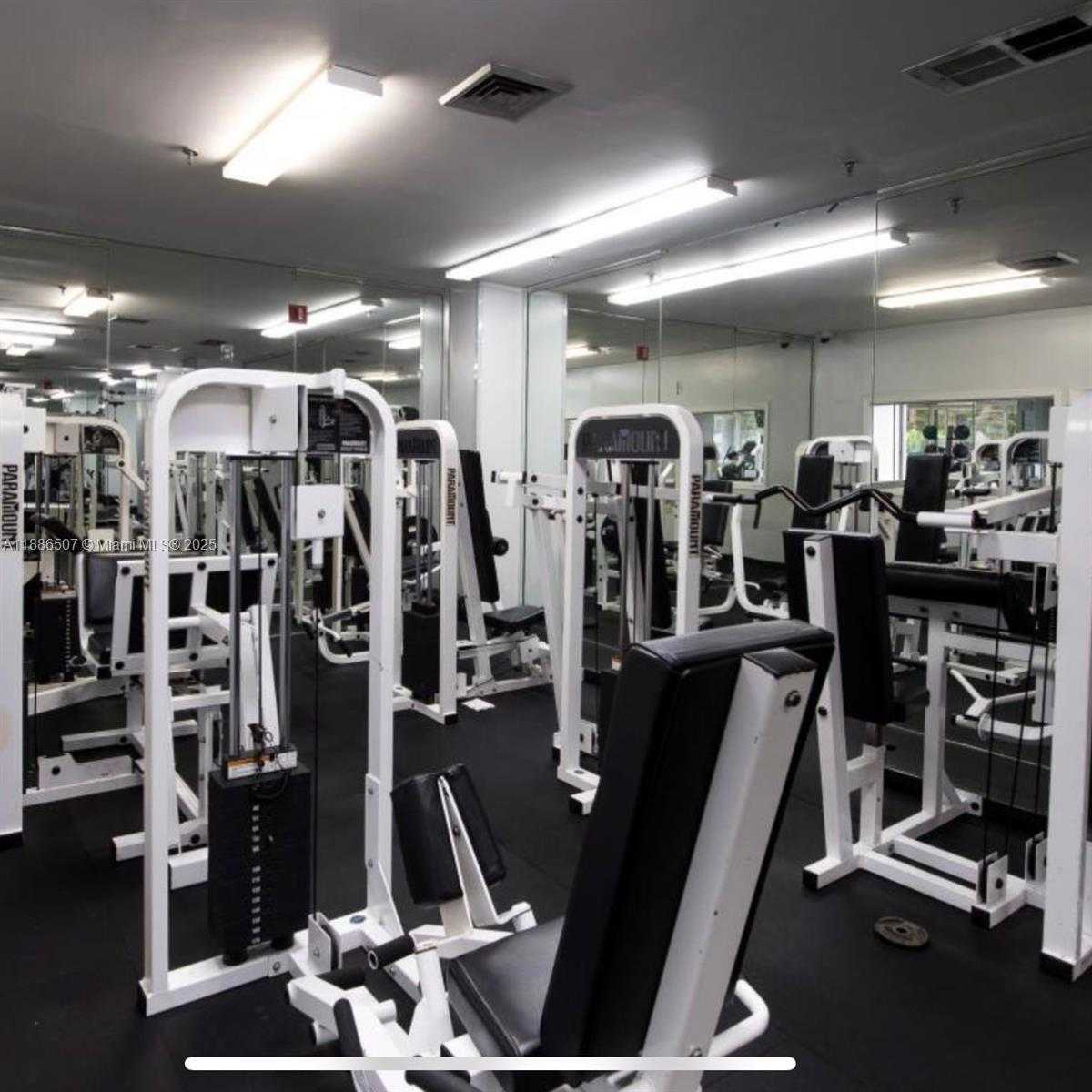 Small Image of 800 NORTH MIAMI AVE #E-908, Miami Number 18