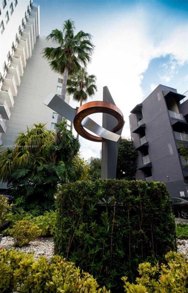 Small Image of 800 NORTH MIAMI AVE #E-908, Miami Number 19