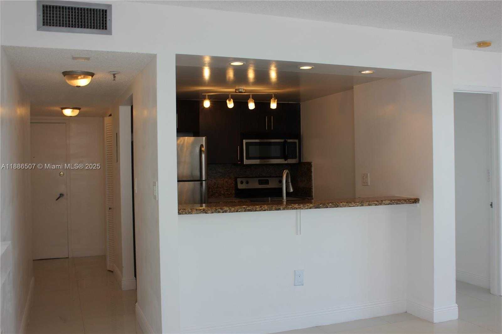 Small Image of 800 NORTH MIAMI AVE #E-908, Miami Number 6