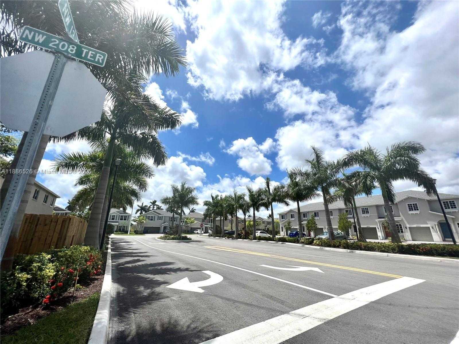 Small Image of 20838 NORTH WEST 13TH AVE, Miami Gardens Number 16