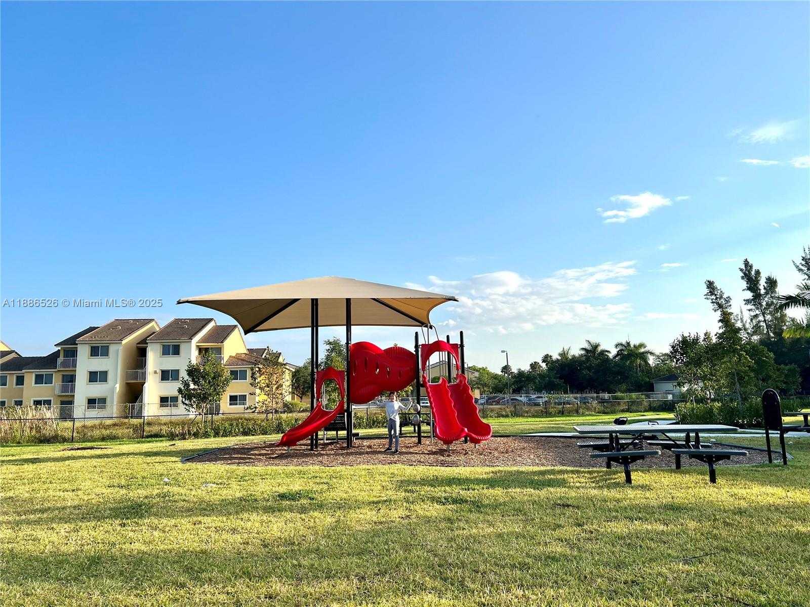Small Image of 20838 NORTH WEST 13TH AVE, Miami Gardens Number 4