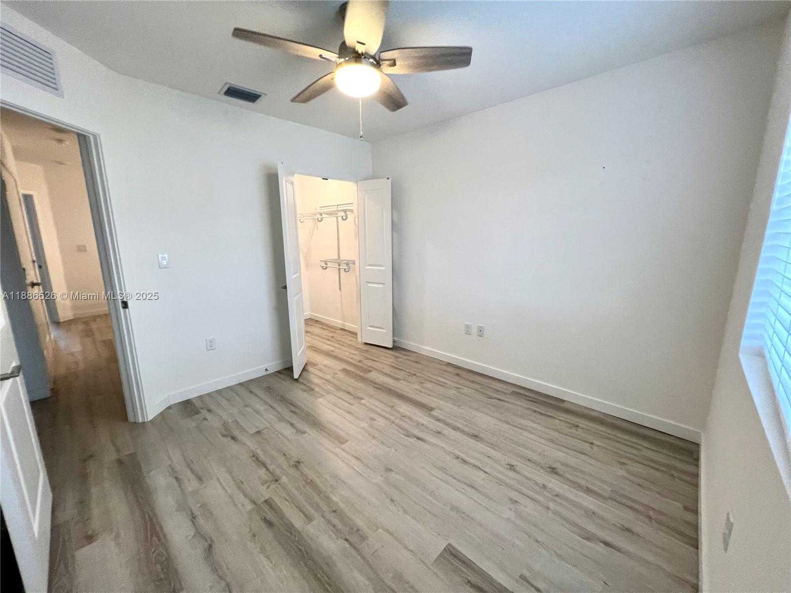 Small Image of 20838 NORTH WEST 13TH AVE, Miami Gardens Number 7