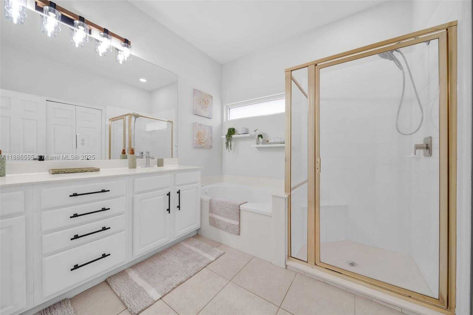 Small Image of 8864 VENTURA WAY, Other City - In The State Of Florida Number 26