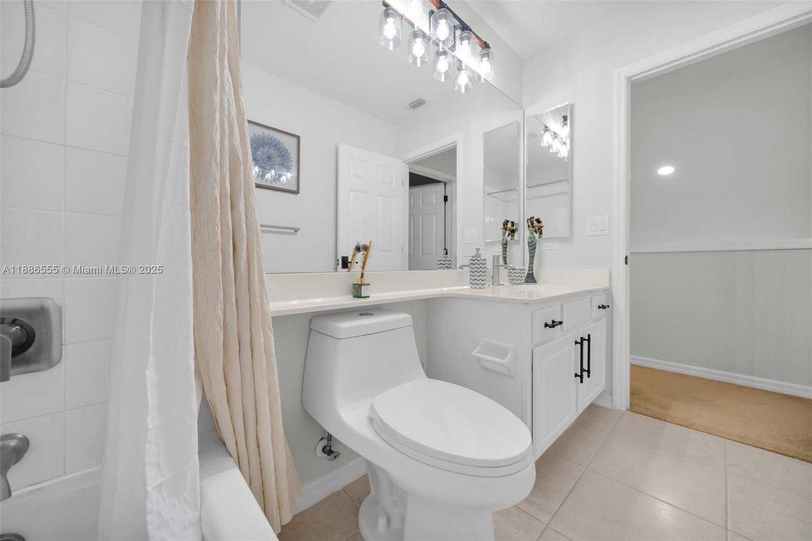 Small Image of 8864 VENTURA WAY, Other City - In The State Of Florida Number 30