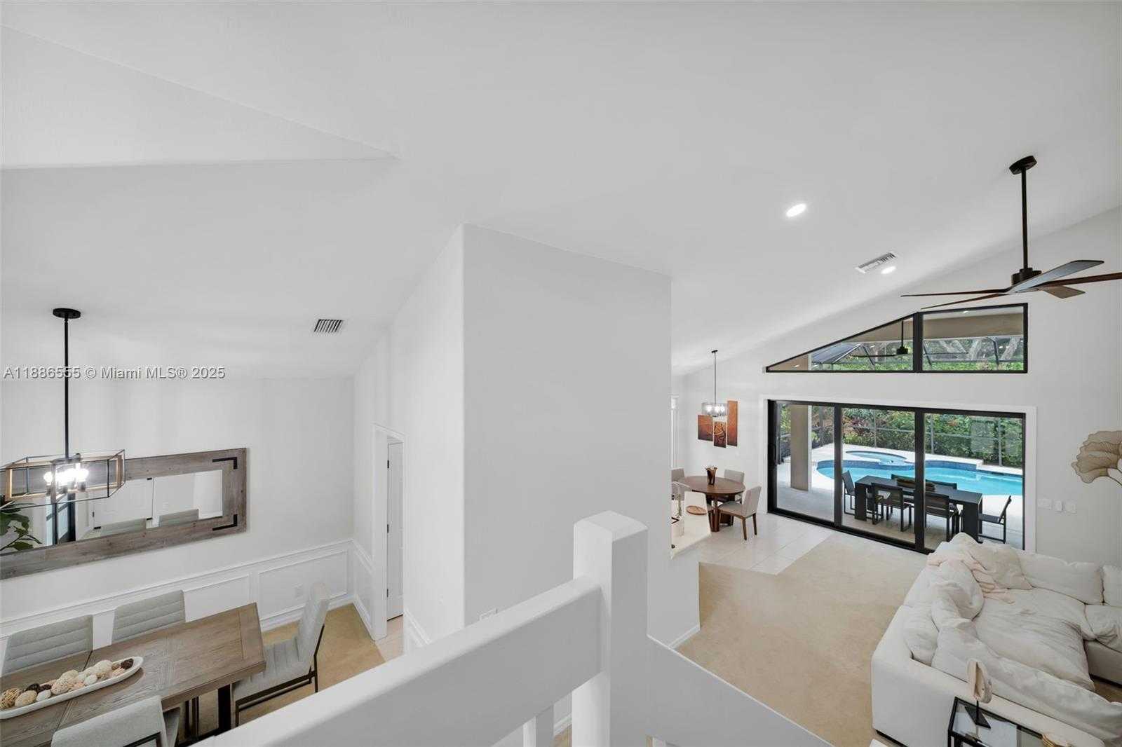Small Image of 8864 VENTURA WAY, Other City - In The State Of Florida Number 33