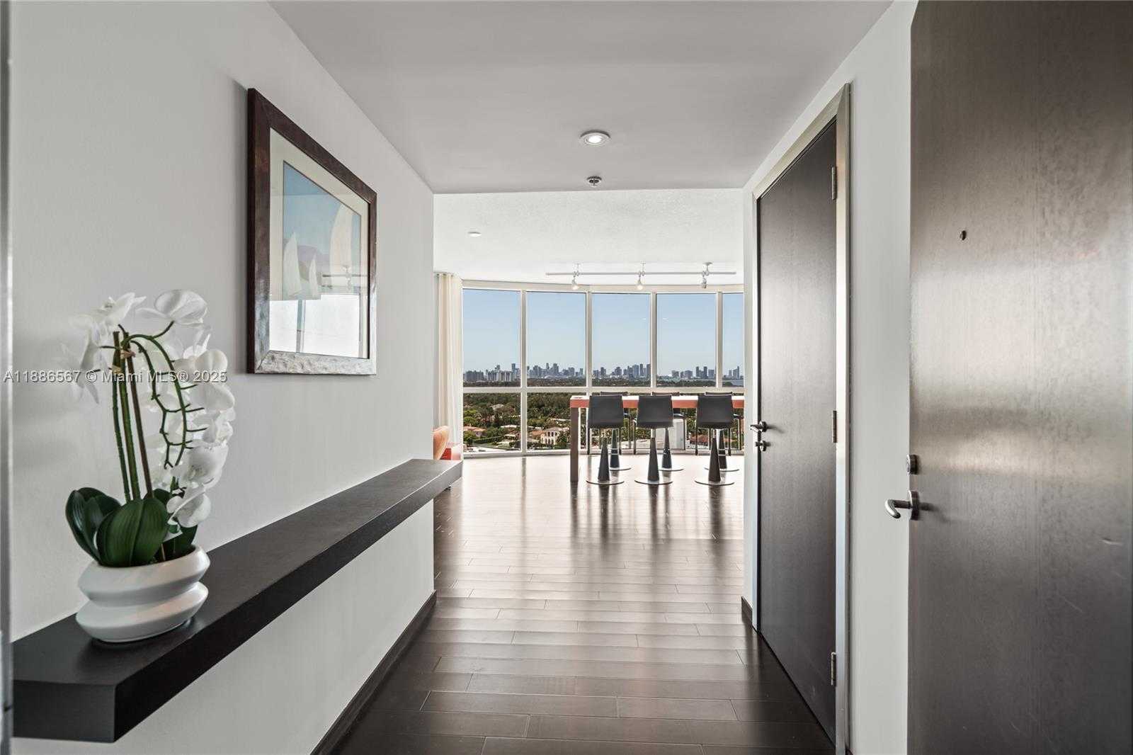 Small Image of 3801 COLLINS AVE #1601, Miami Beach Number 6