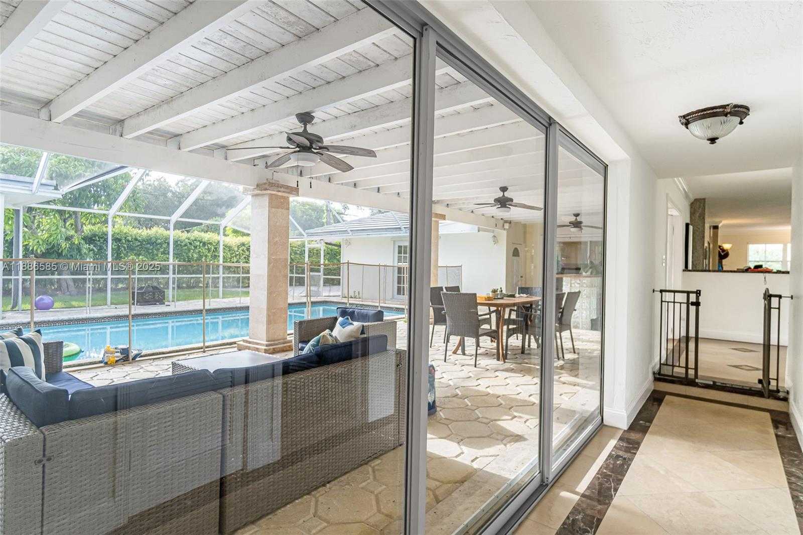 Small Image of 14644 SOUTH WEST 83RD CT, Palmetto Bay Number 12