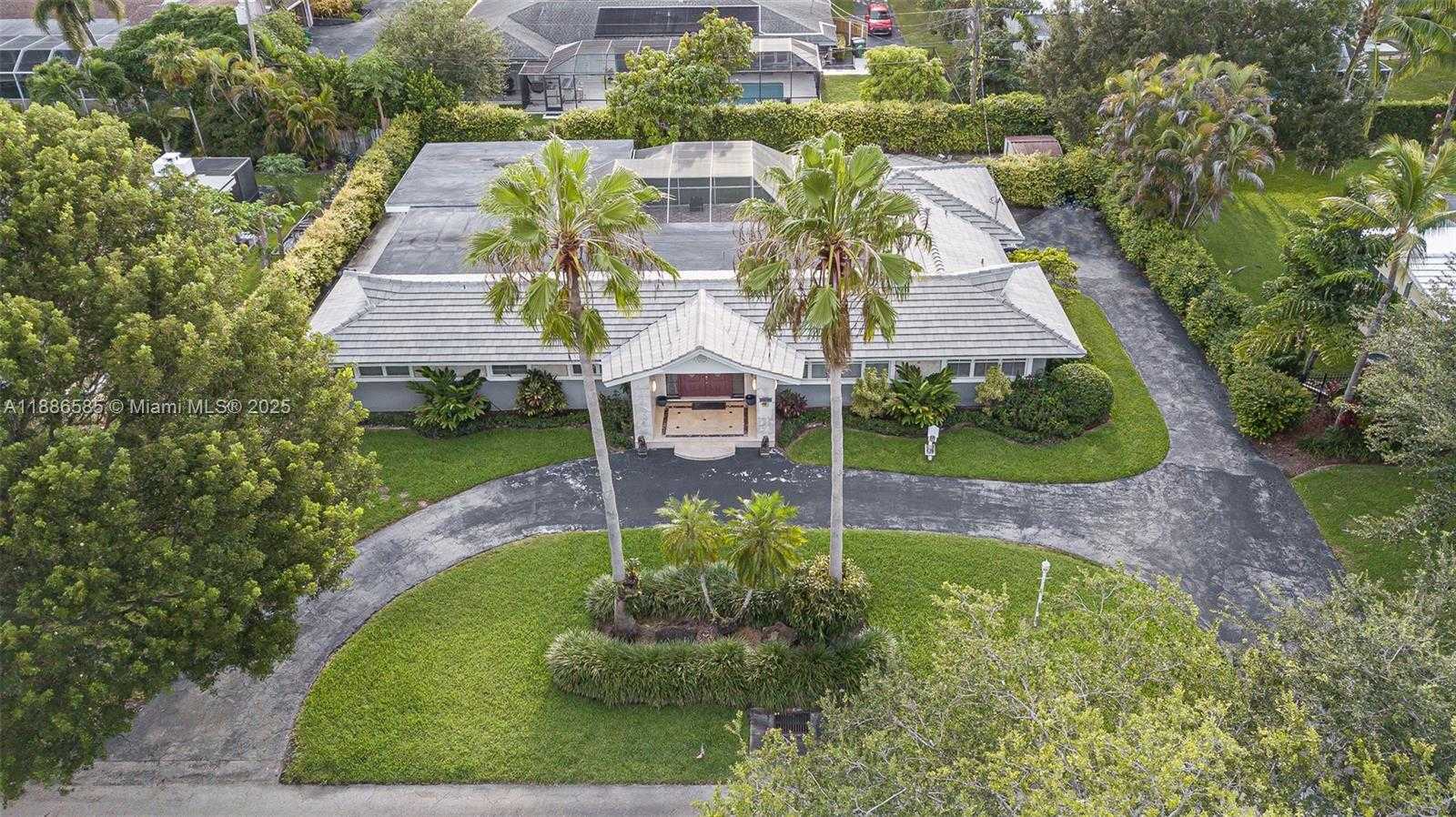 Small Image of 14644 SOUTH WEST 83RD CT, Palmetto Bay Number 18