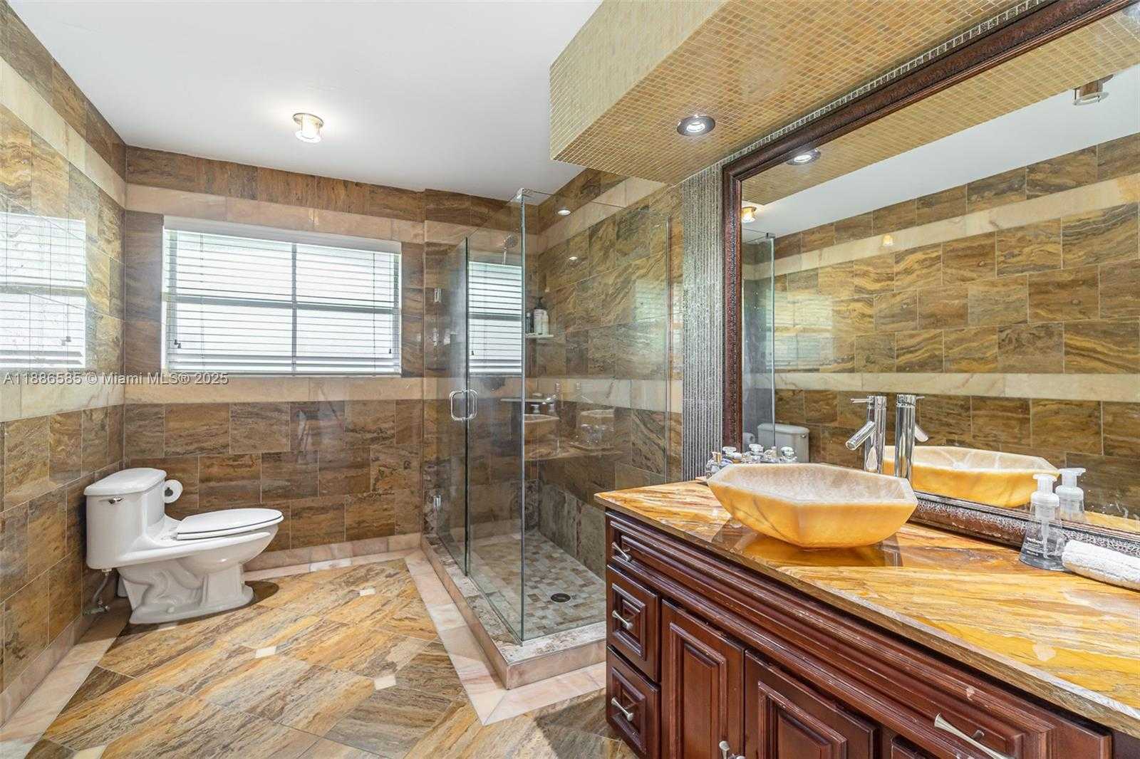 Small Image of 14644 SOUTH WEST 83RD CT, Palmetto Bay Number 7