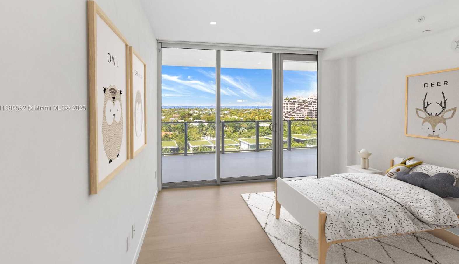 Small Image of 350 OCEAN DR #901N, Key Biscayne Number 23