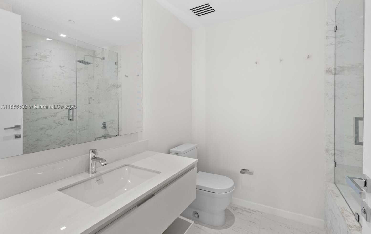 Small Image of 350 OCEAN DR #901N, Key Biscayne Number 27