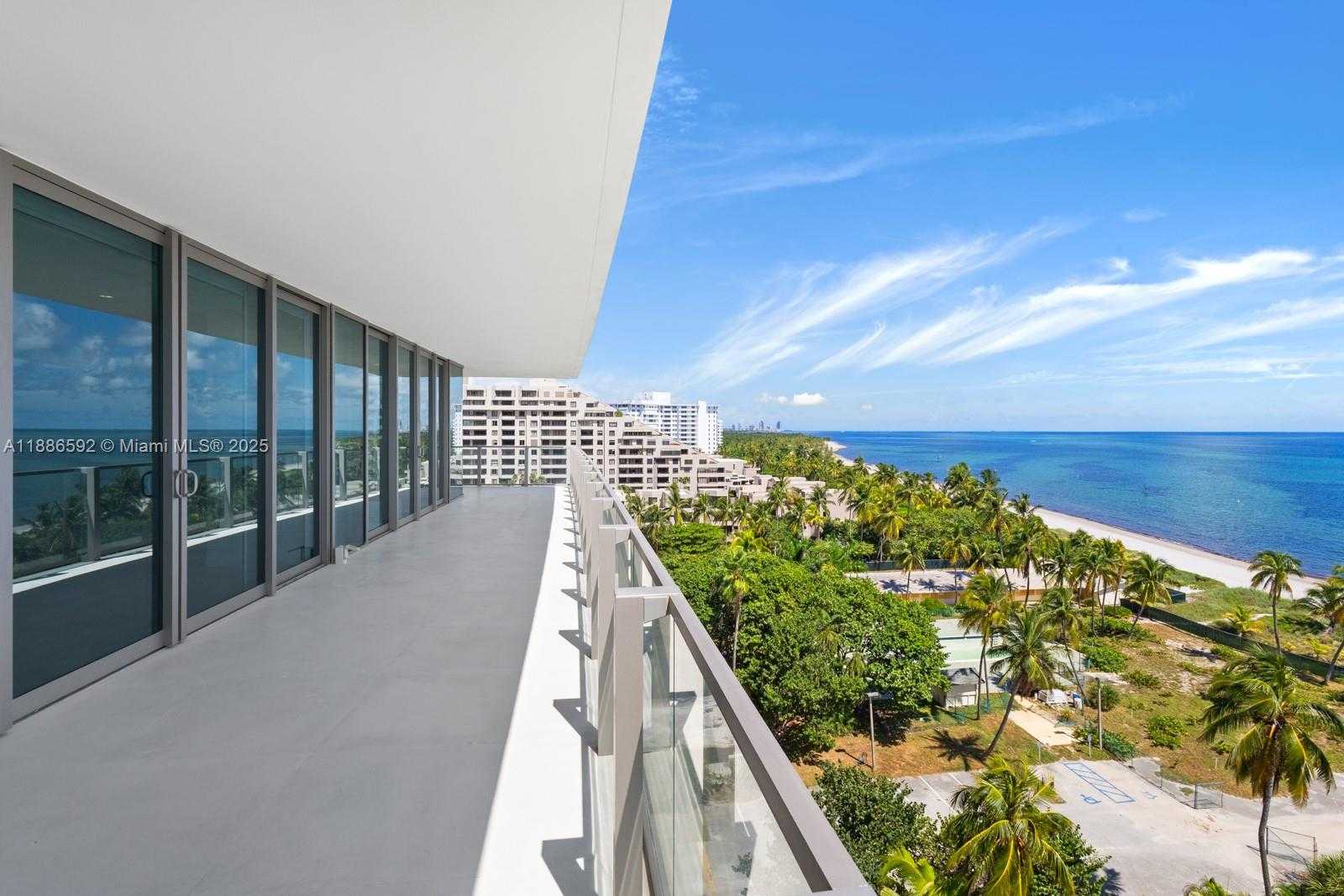 Small Image of 350 OCEAN DR #901N, Key Biscayne Number 32