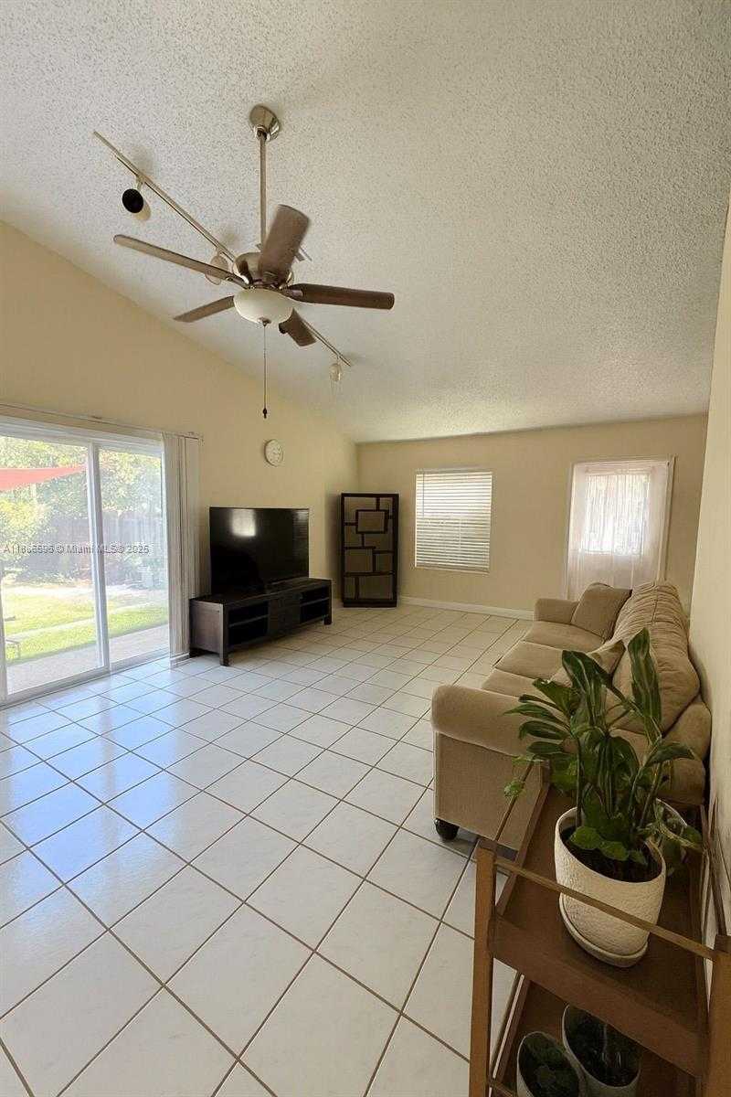 Small Image of 11077 SACCO DR, Boca Raton Number 4
