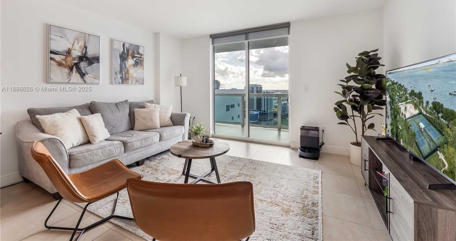 Small Image of 1800 NORTH BAYSHORE DR #4006, Miami Number 13