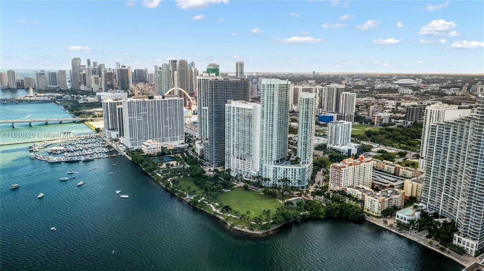 Small Image of 1800 NORTH BAYSHORE DR #4006, Miami Number 2