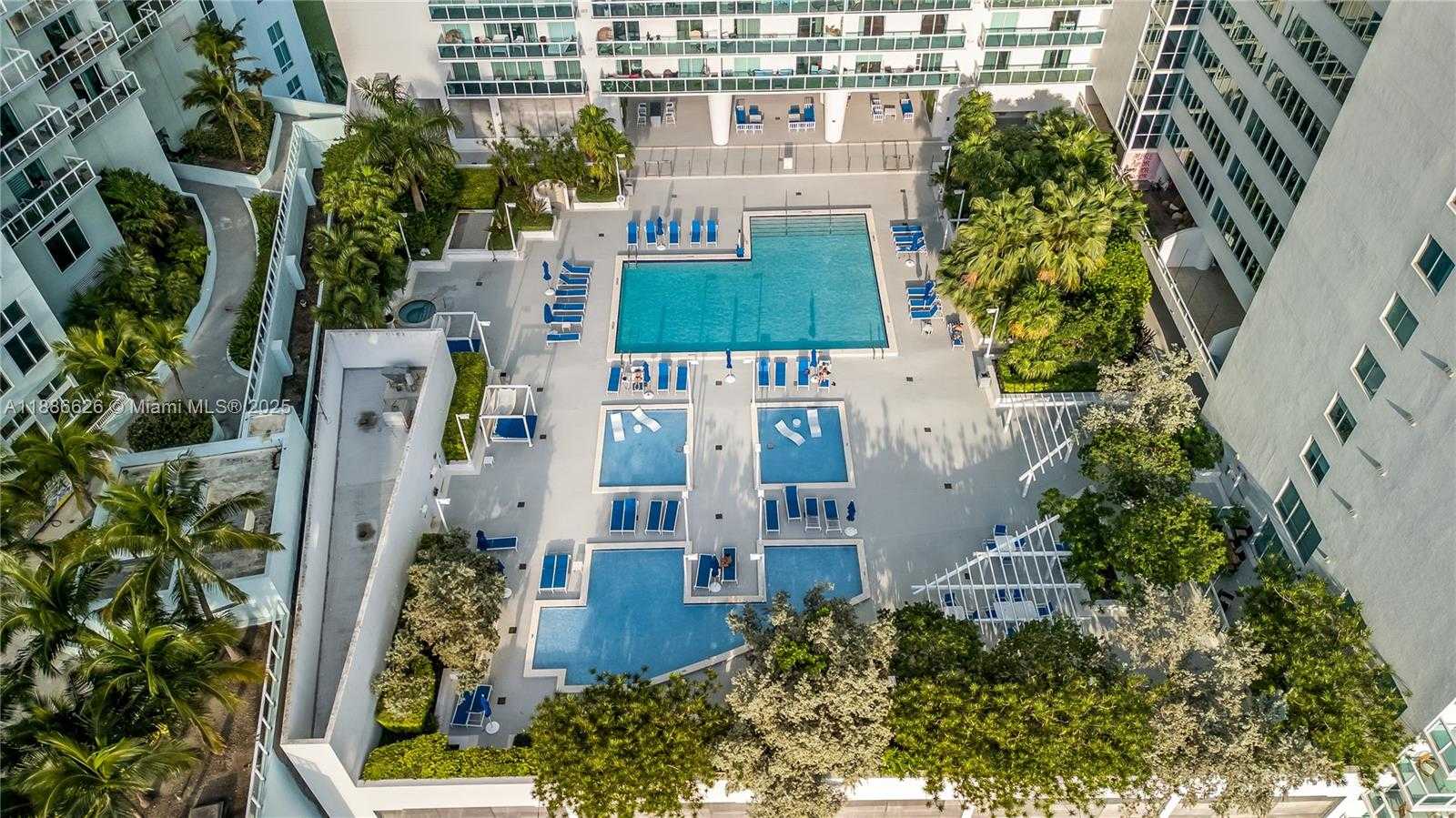 Small Image of 1800 NORTH BAYSHORE DR #4006, Miami Number 25
