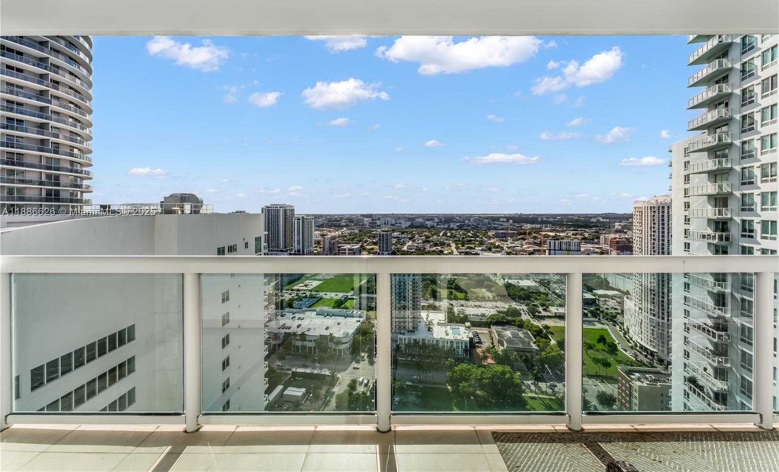 Small Image of 1800 NORTH BAYSHORE DR #4006, Miami Number 5
