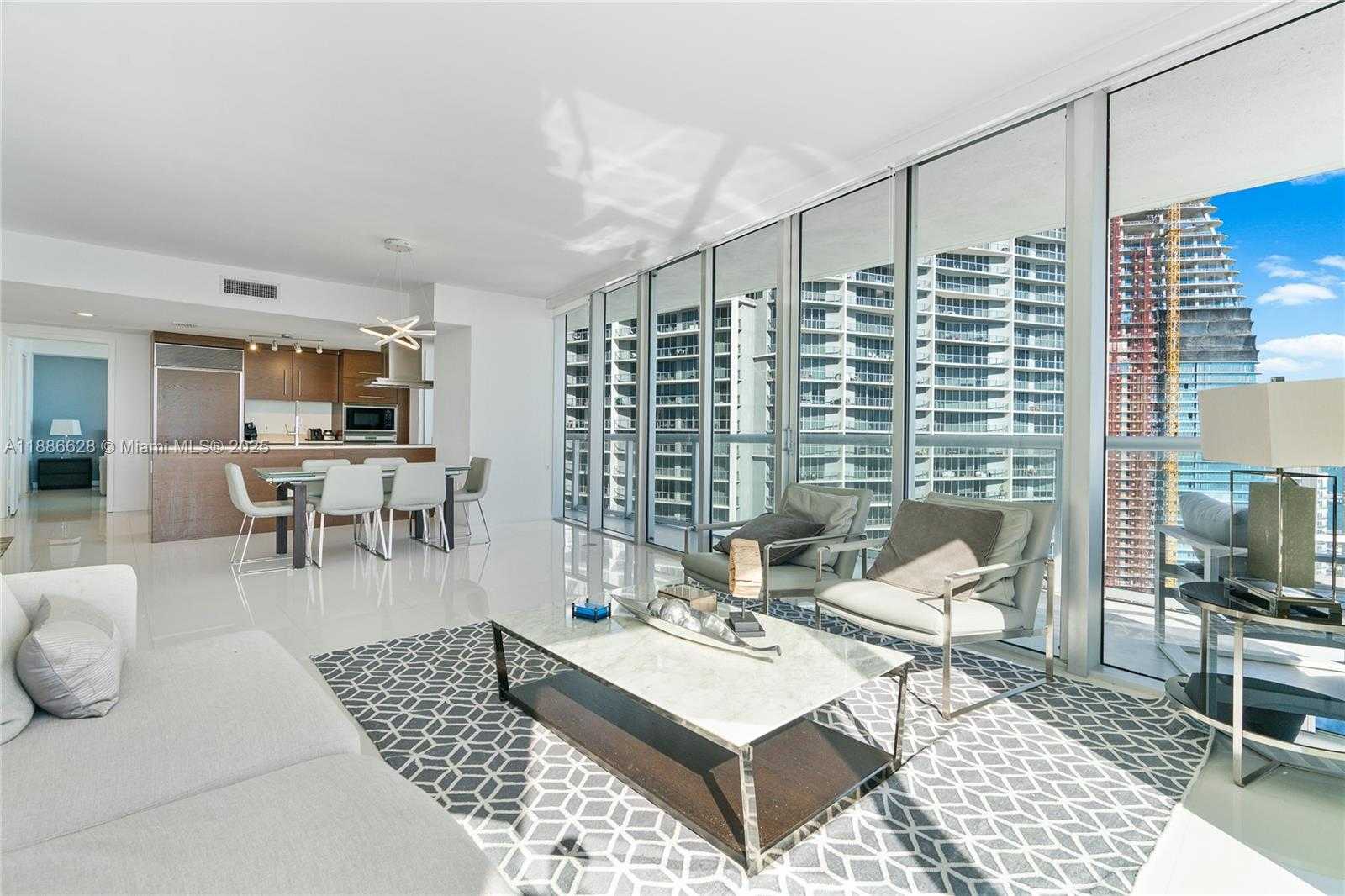 Small Image of 495 BRICKELL AVE #4802, Miami Number 11