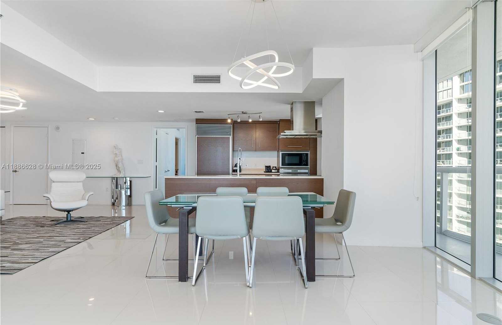 Small Image of 495 BRICKELL AVE #4802, Miami Number 17