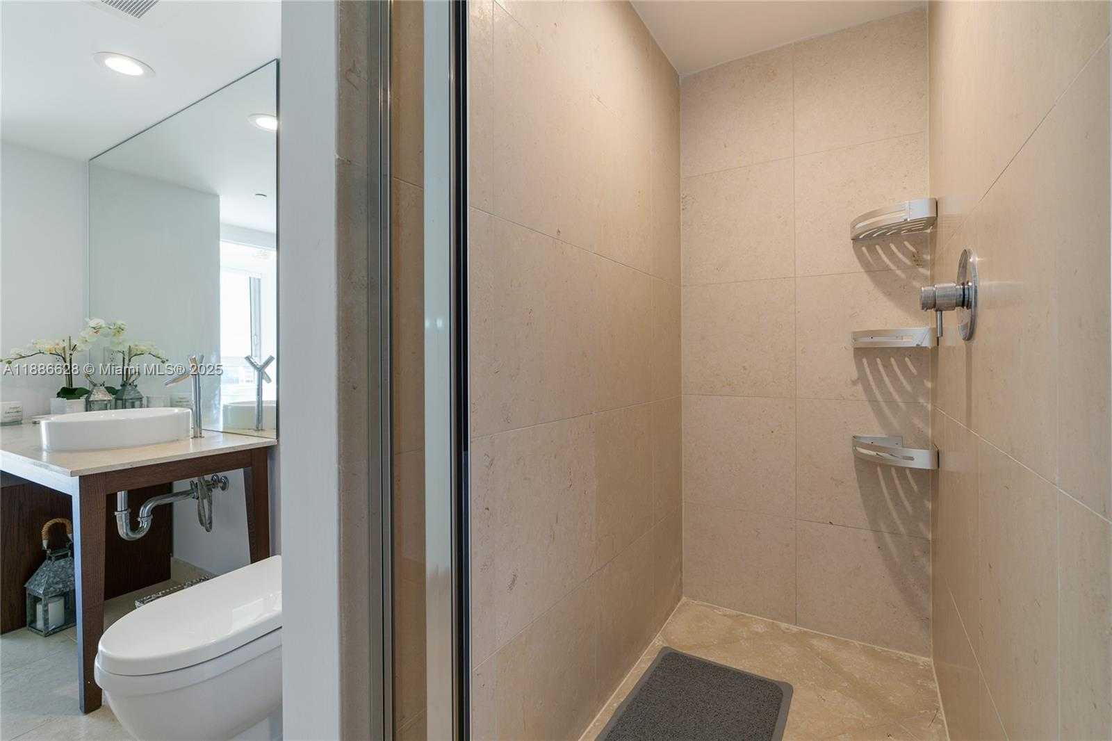 Small Image of 495 BRICKELL AVE #4802, Miami Number 28