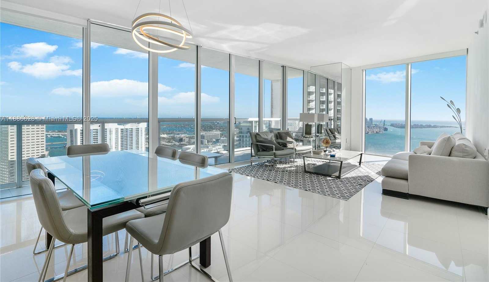 Small Image of 495 BRICKELL AVE #4802, Miami Number 3