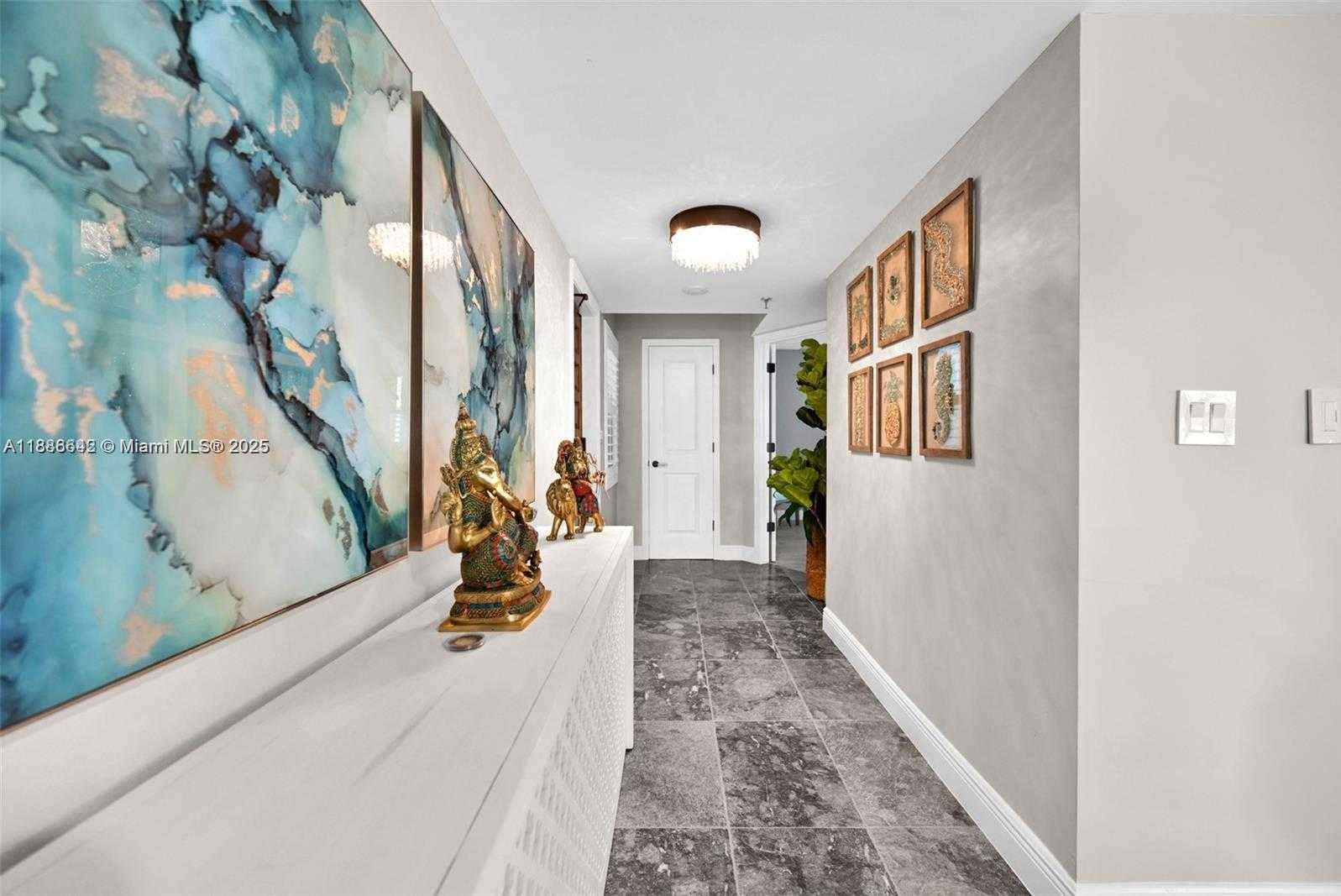 Small Image of 372 GOLFVIEW RD #201, North Palm Beach Number 16