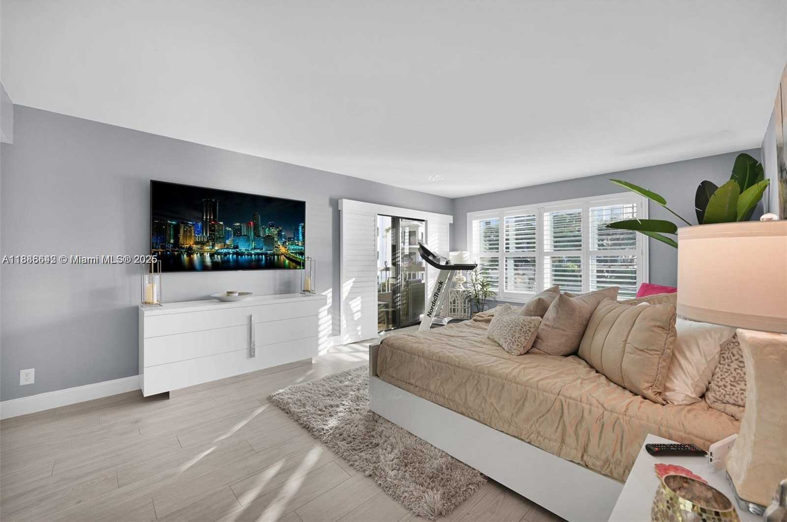 Small Image of 372 GOLFVIEW RD #201, North Palm Beach Number 20