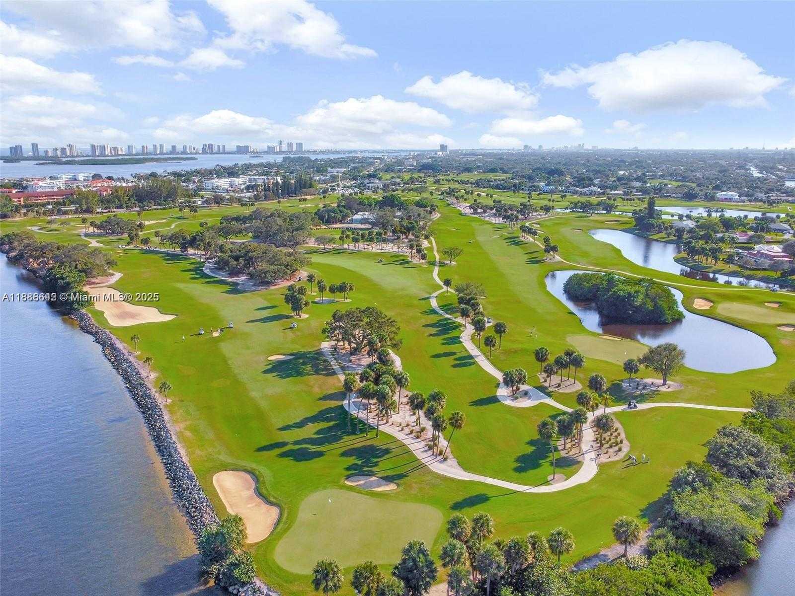Small Image of 372 GOLFVIEW RD #201, North Palm Beach Number 33
