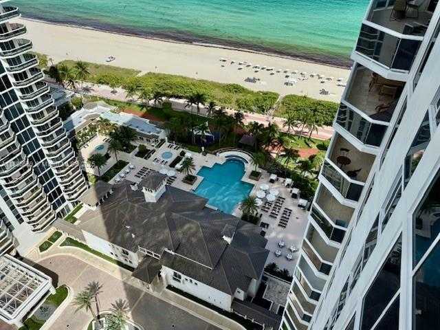 Small Image of 4775 COLLINS AVE #2507, Miami Beach Number 11