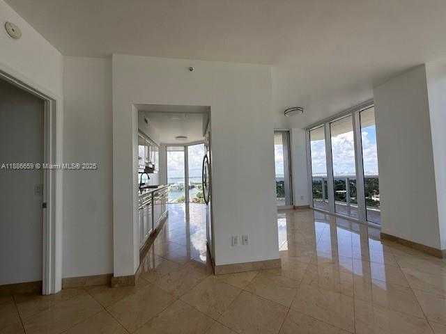 Small Image of 4775 COLLINS AVE #2507, Miami Beach Number 4