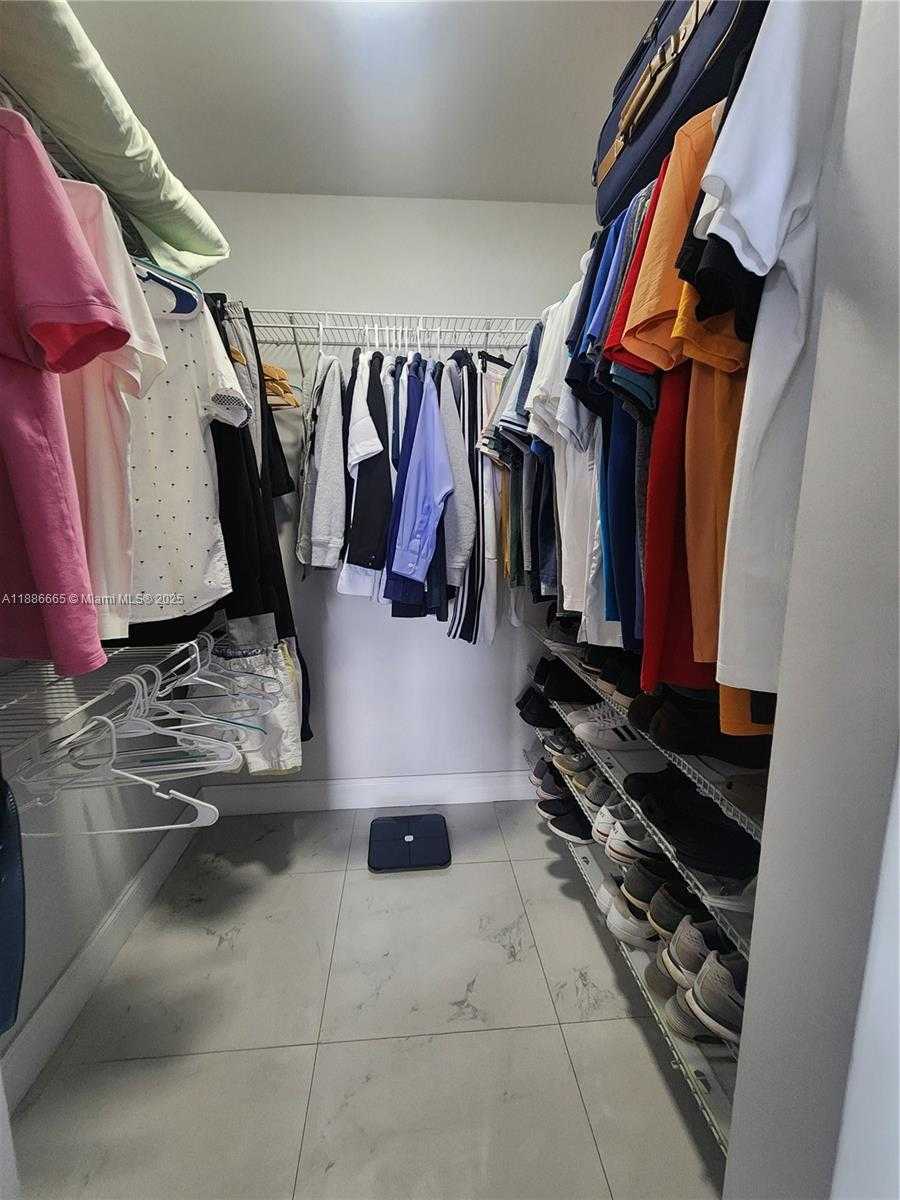 Small Image of 1825 WEST 44TH PL #1208, Hialeah Number 17