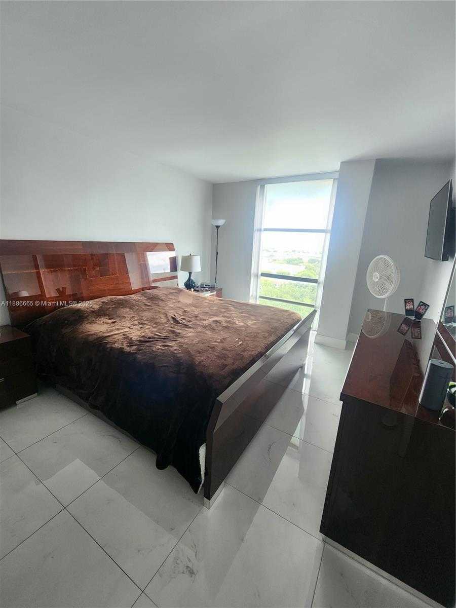 Small Image of 1825 WEST 44TH PL #1208, Hialeah Number 24