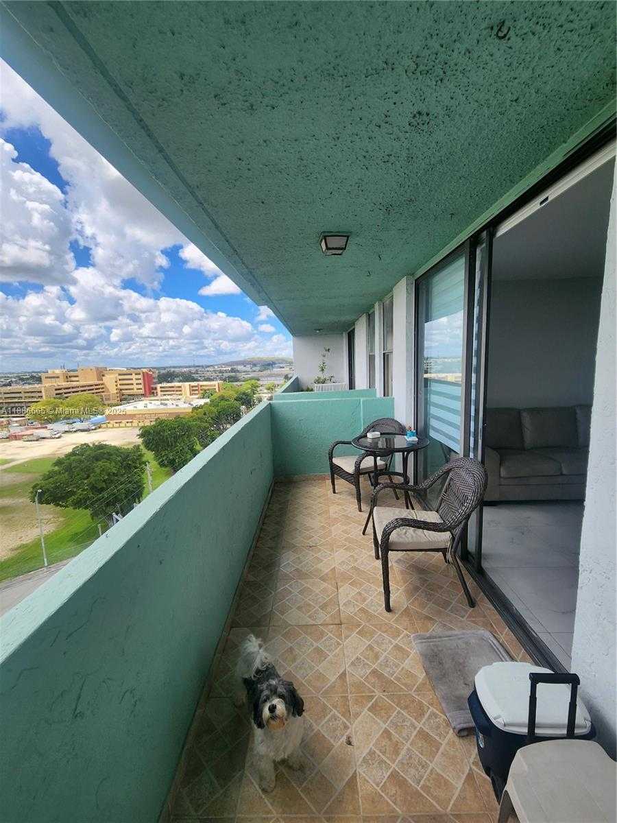 Small Image of 1825 WEST 44TH PL #1208, Hialeah Number 32