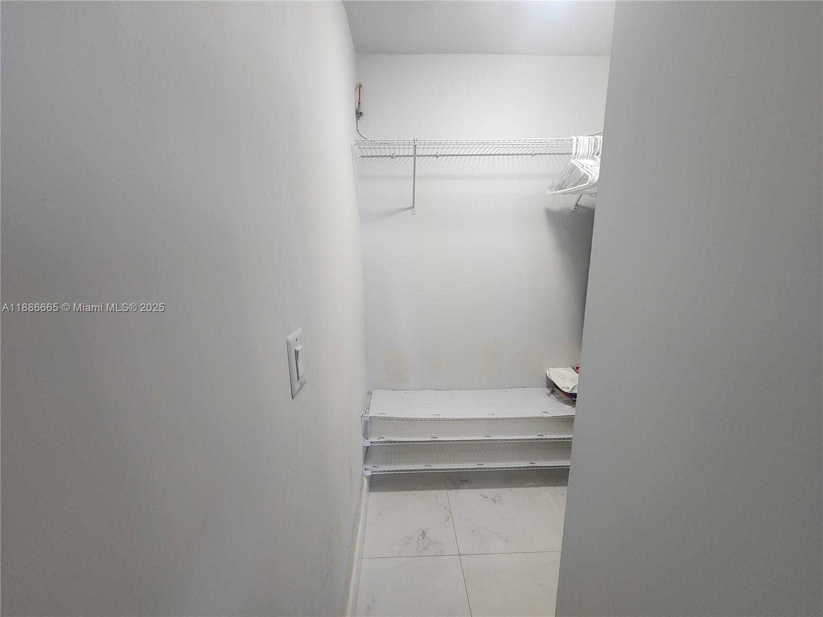 Small Image of 1825 WEST 44TH PL #1208, Hialeah Number 6