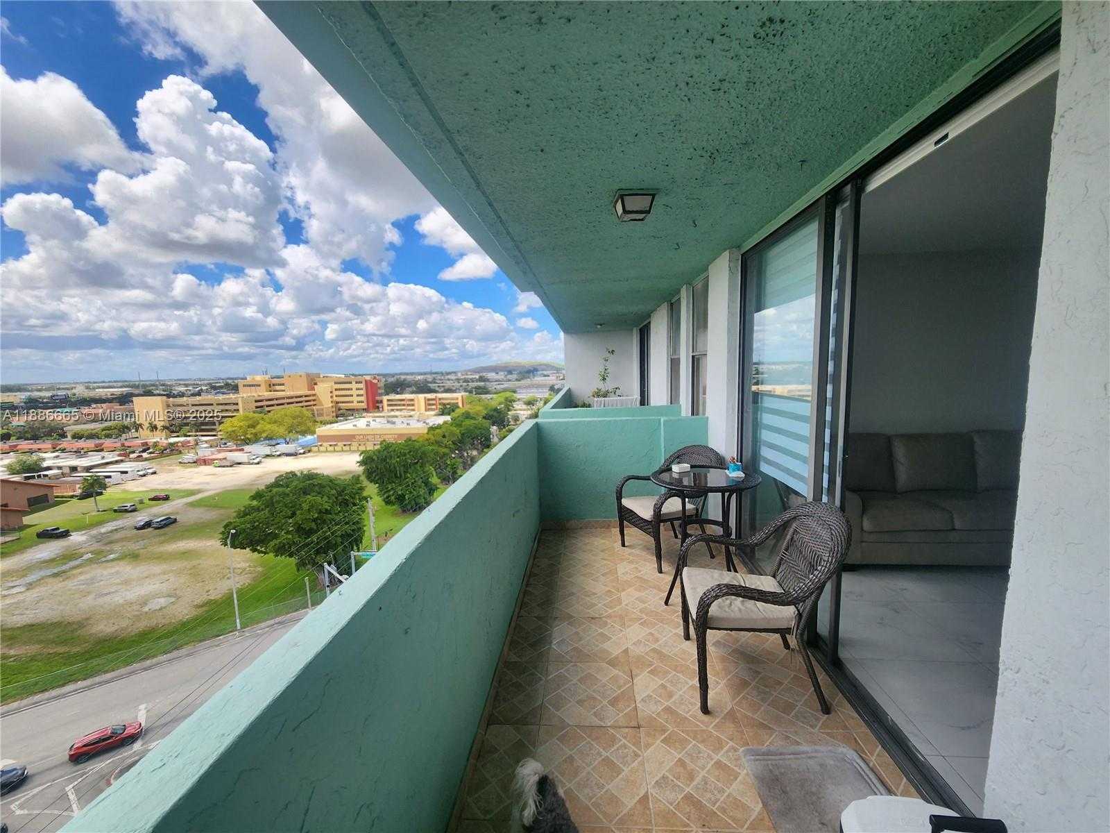 Small Image of 1825 WEST 44TH PL #1208, Hialeah Number 7