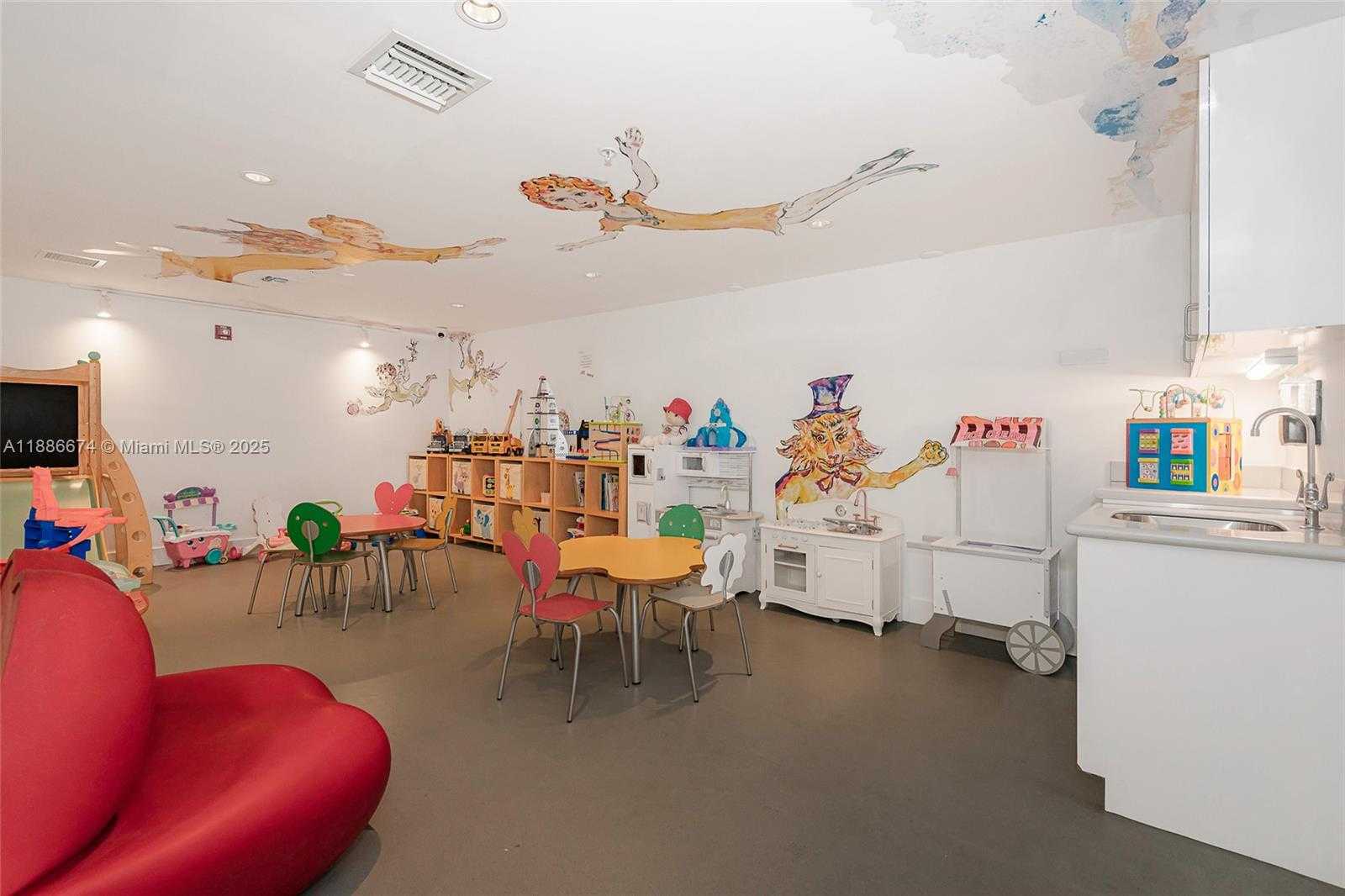 Small Image of 6103 AQUA AVE #605, Miami Beach Number 13