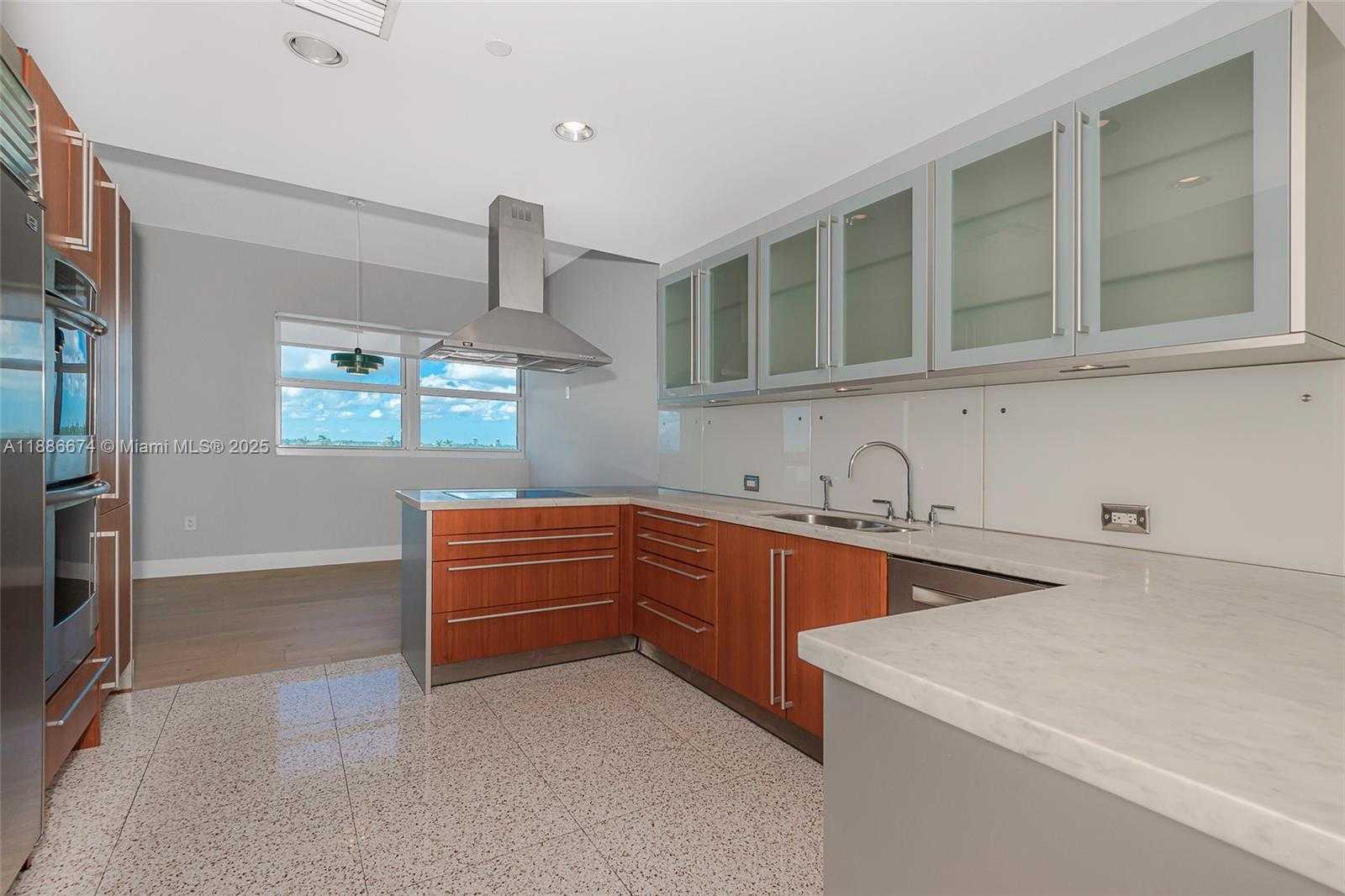 Small Image of 6103 AQUA AVE #605, Miami Beach Number 18