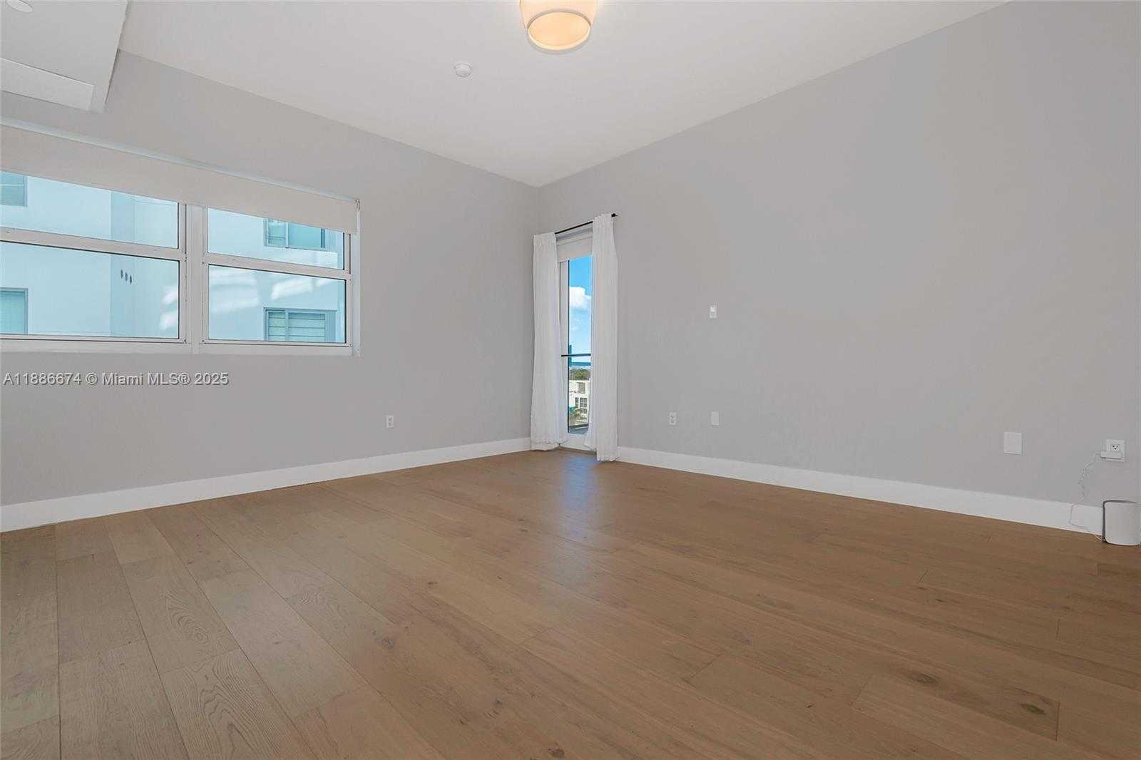Small Image of 6103 AQUA AVE #605, Miami Beach Number 25